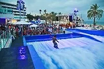 Hm Royal Beach マガルフ